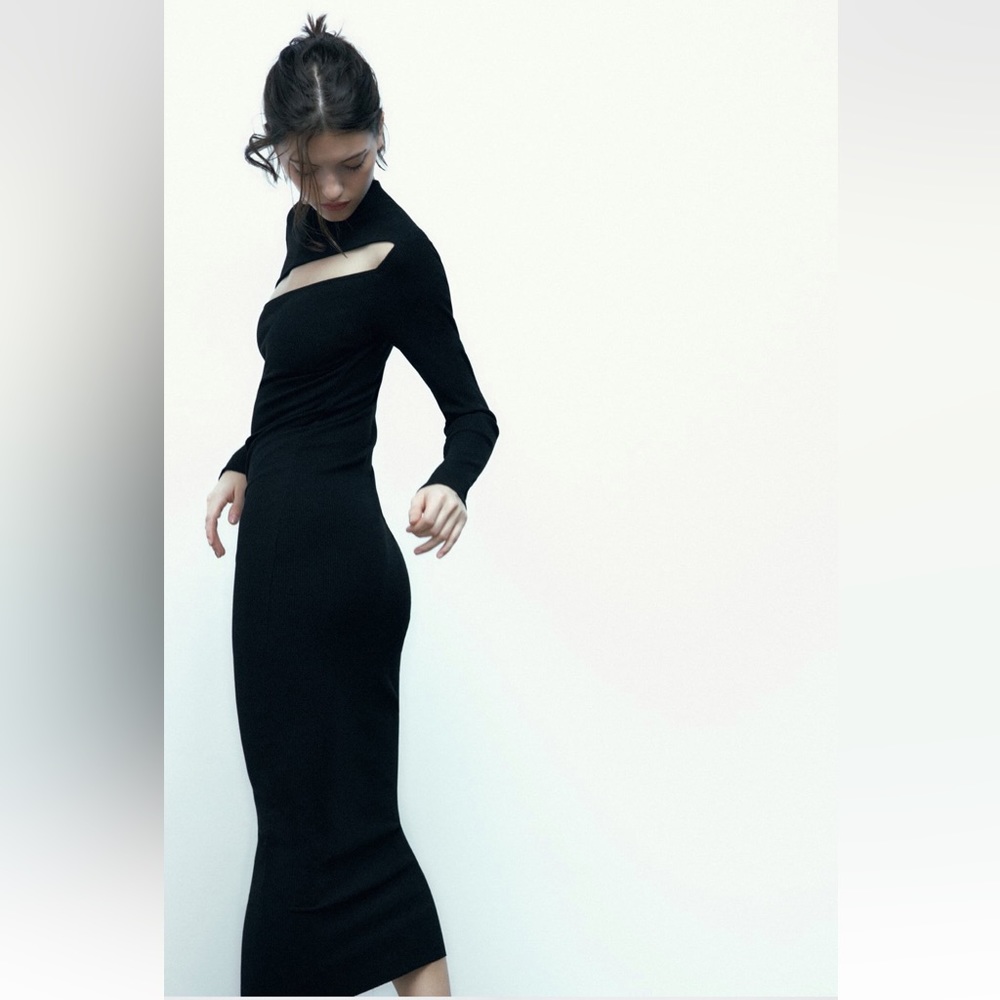 Zara CUT OUT MAXI DRESS. Black. Size S. New with Tags.